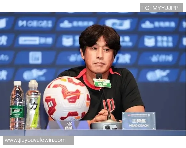 徐正源执教成都蓉城冲超成功率队首次晋级亚冠正赛的辉煌历程